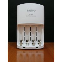 Sạc Sanyo nhanh chính hãng dành cho AA/AAA